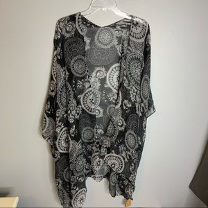 HEIMISH KIMONO